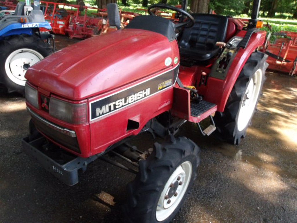 Mitsubishi MT205D
