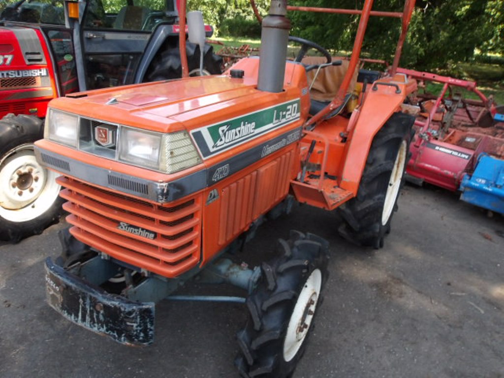 Kubota L1-20D