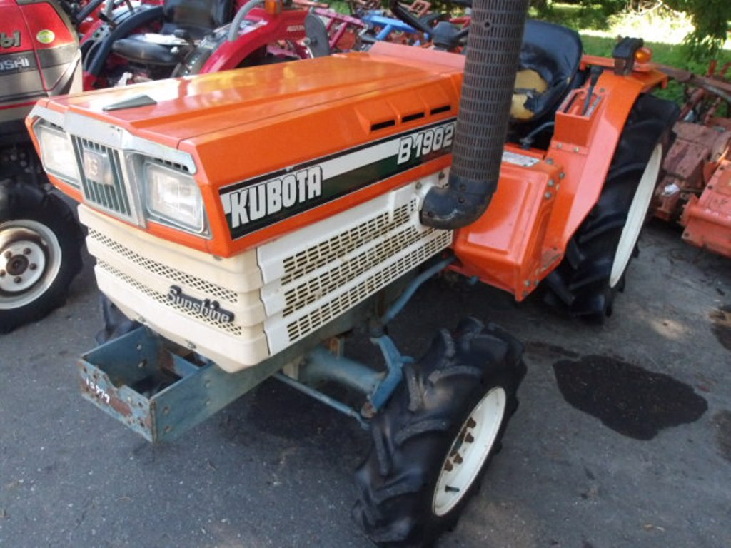 Kubota B1902DT