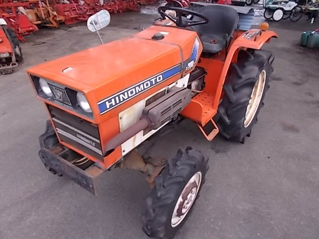 Hinomoto E204